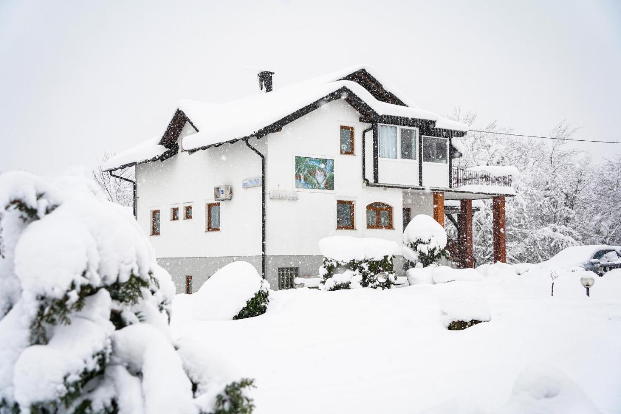 Deluxe Apartments Franjkovic Selište Drežničko Exterior foto